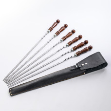 A set of skewers 670*12*3 mm in a black leather case