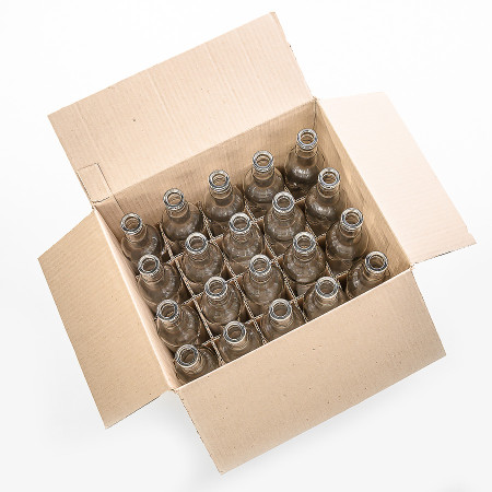 20 bottles of "Guala" 0.5 l without caps in a box в Челябинске